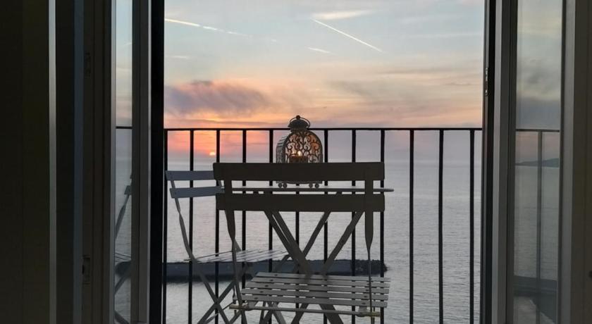 Villa Caruso photo