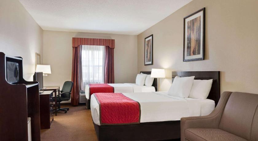 Ramada by Wyndham Elizabethtown