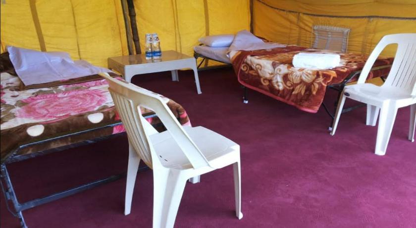 Aru Camping Resort Aru, J&amp;K — Hotel in Pahalgam
