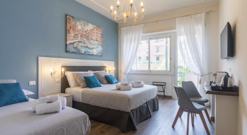 Trastevere Gallery Suites — Hotel in Rome