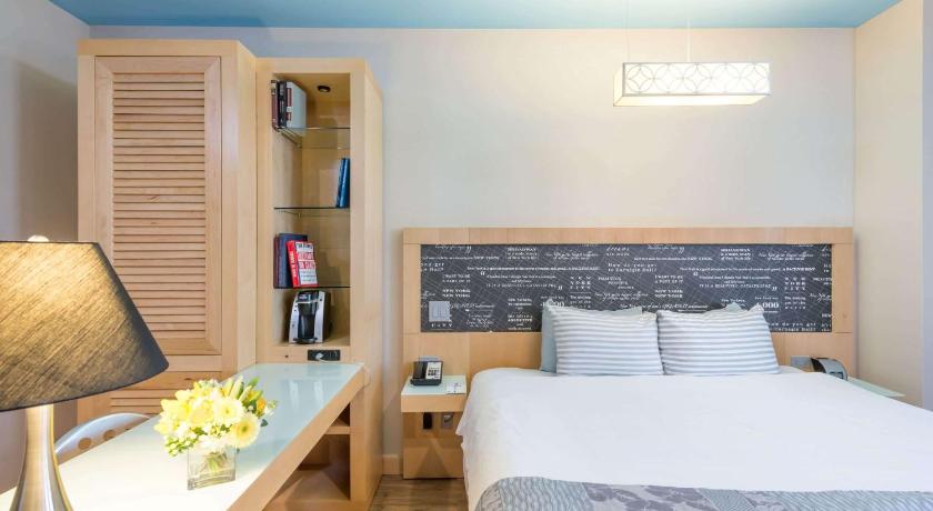 Image of Tryp Queen 6
