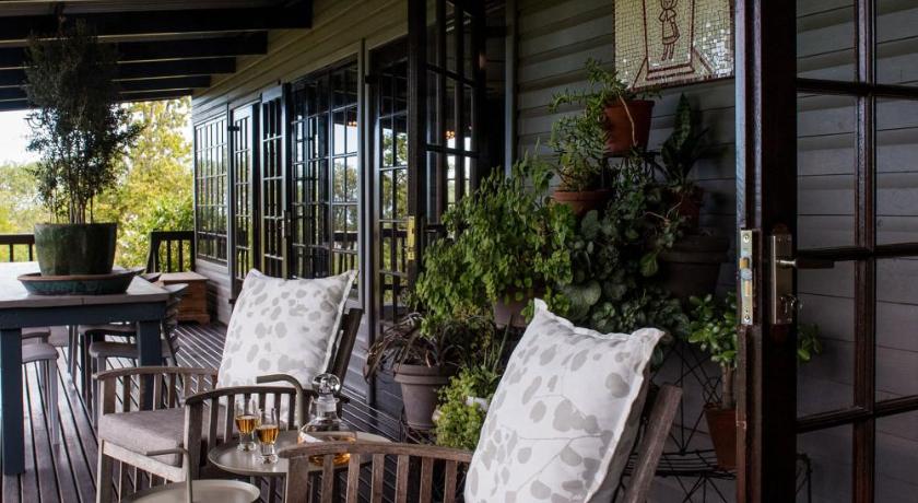 Woodcutters Forest Cottages photo