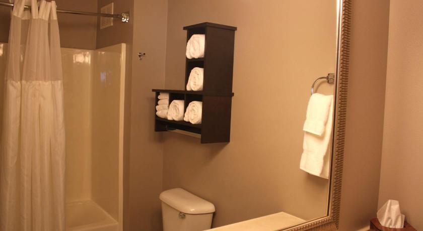 GrandStay Residential Suites Hotel - Eau Claire