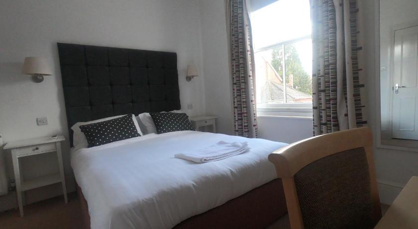 George Hotel Henfield