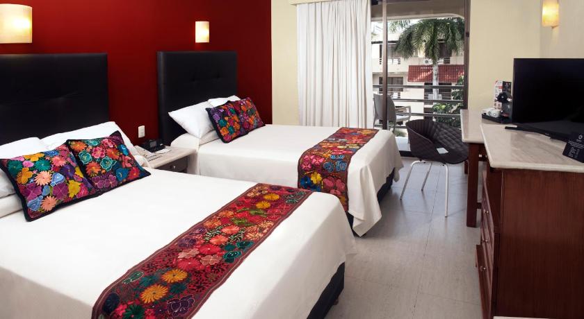 Adhara Hacienda Cancun Hotel