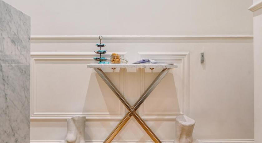 Via Chiodo Luxury Rooms