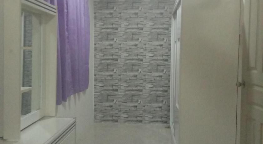 Desa Cahaya Guest Houserest House Prices Photos Reviews