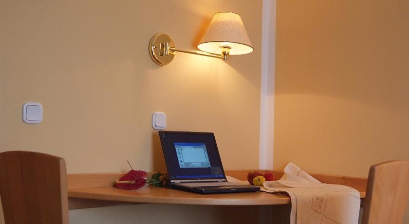 Hotel Leonardo photo