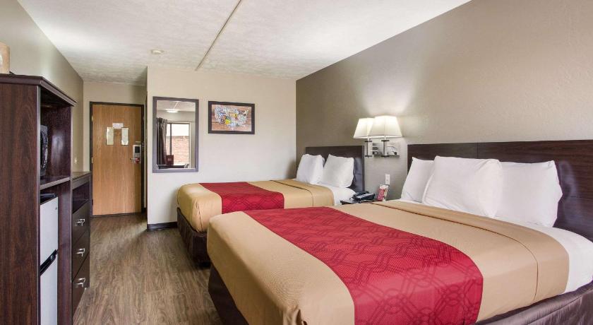 Econo Lodge Olathe - Kansas City