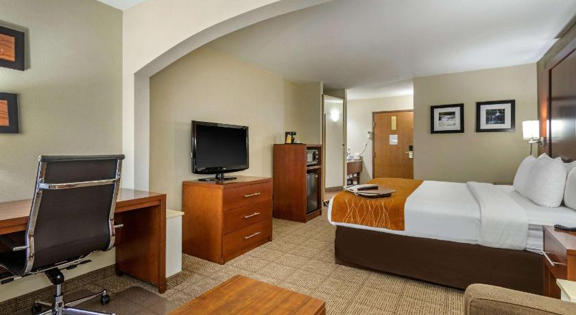 Comfort Inn and Suites Springfield