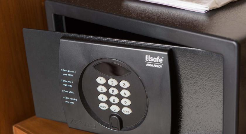 Image of Royal Suite 13