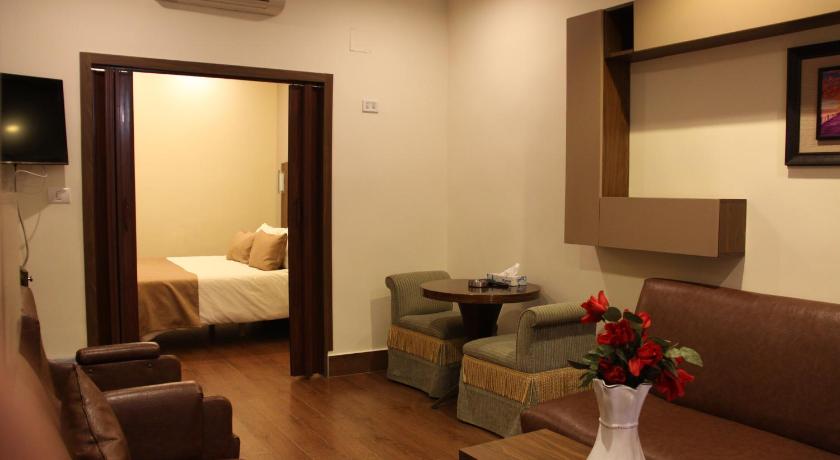 Image of Suite 6