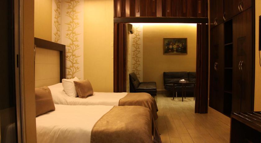 Image of Deluxe Suite with Sea View 0