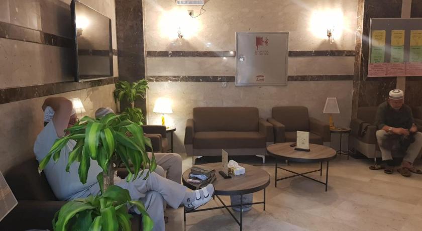 Beyza Hotel - فندق البيضاء - مقابل مسجد بن لادن photo