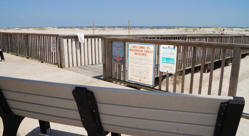 Beau Rivage Beach Resort photo