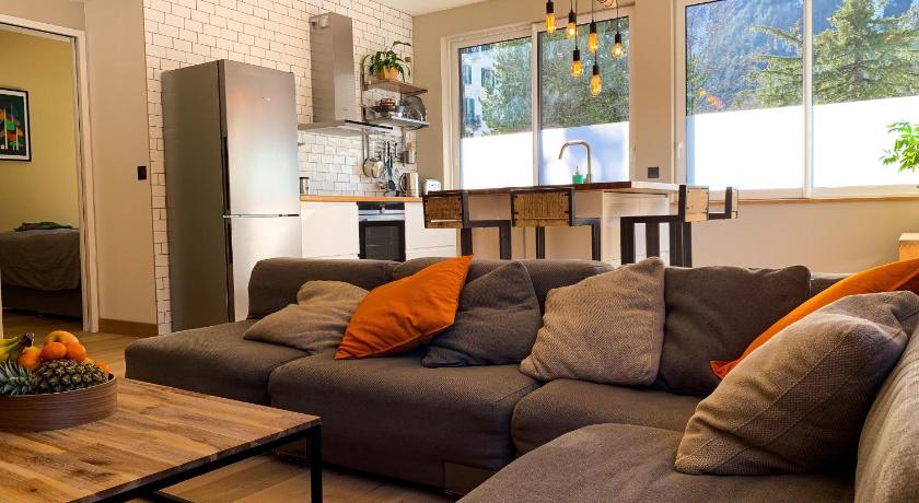 Apartment Maya, La Praz, Chamonix Mont Blanc — Hotel in Chamonix-Mont-Blanc