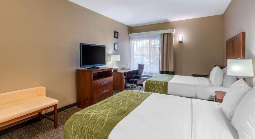 Comfort Inn & Suites Sacramento – University Area