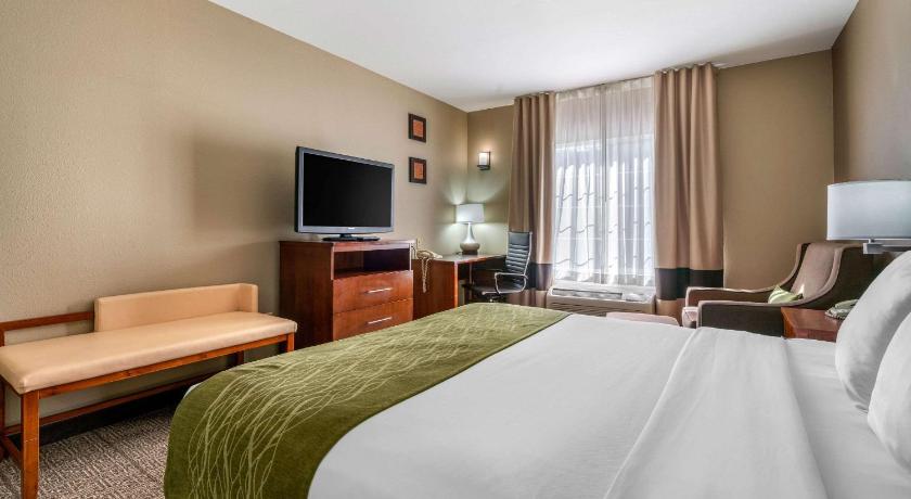 Comfort Inn & Suites Sacramento – University Area