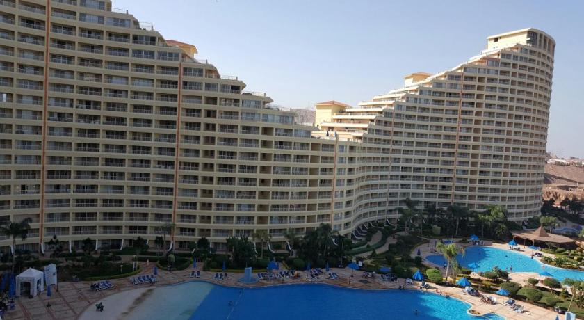 Pyramids Chalet Ain Sokhna D — Hotel in Ain Sokhna