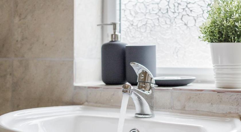 Alphalite Homes photo