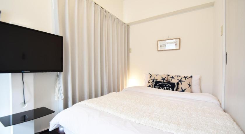 沖縄本島 Enjoymaru 202 2つ星 シングルルーム 外観