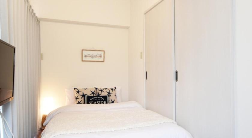 沖縄本島 Enjoymaru 202 2つ星 シングルルーム プール