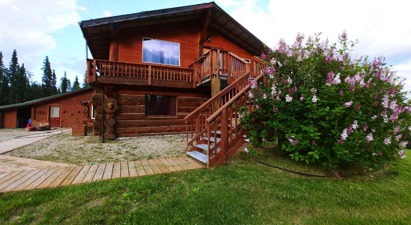 フェアバンクス Northern Sky Lodge 宿泊施設 レストラン