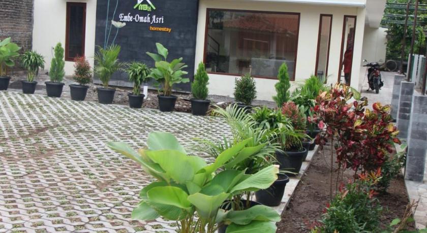 Embe Joglo Homestay - image 4