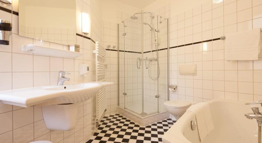 Hotel Brandies photo
