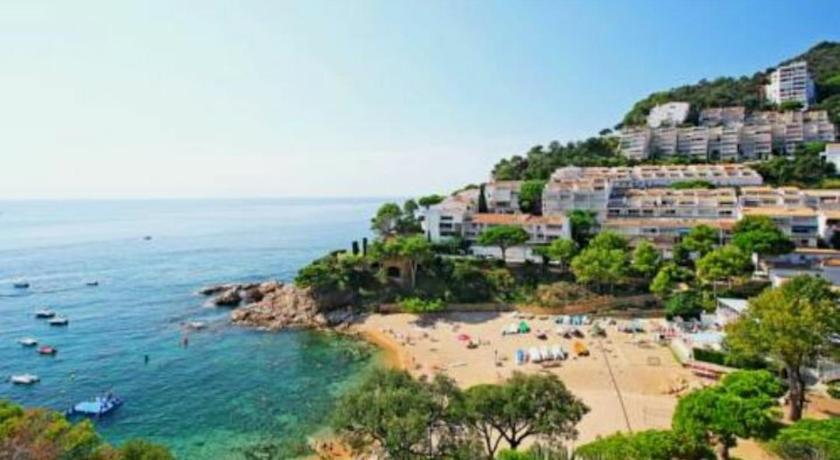 Cala Salions, Chalana II photo