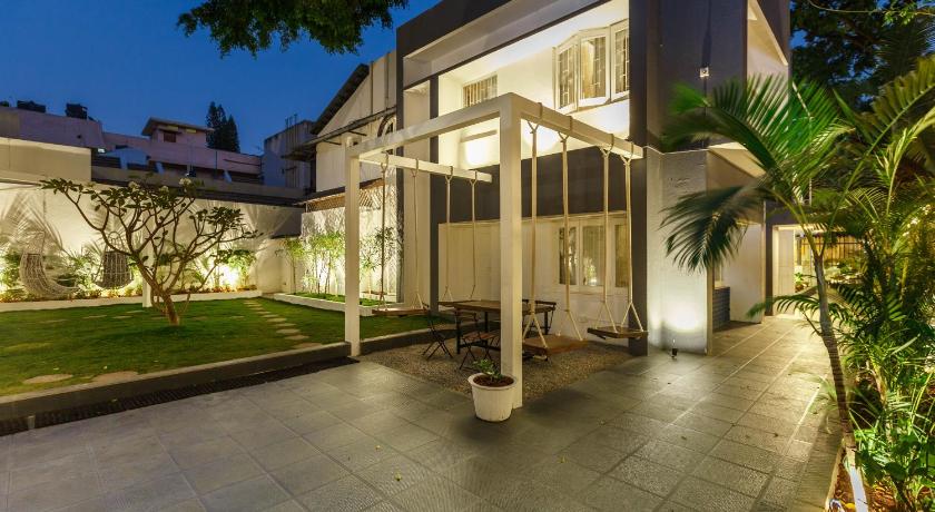 Woke Indiranagar — Hotel in Bangalore