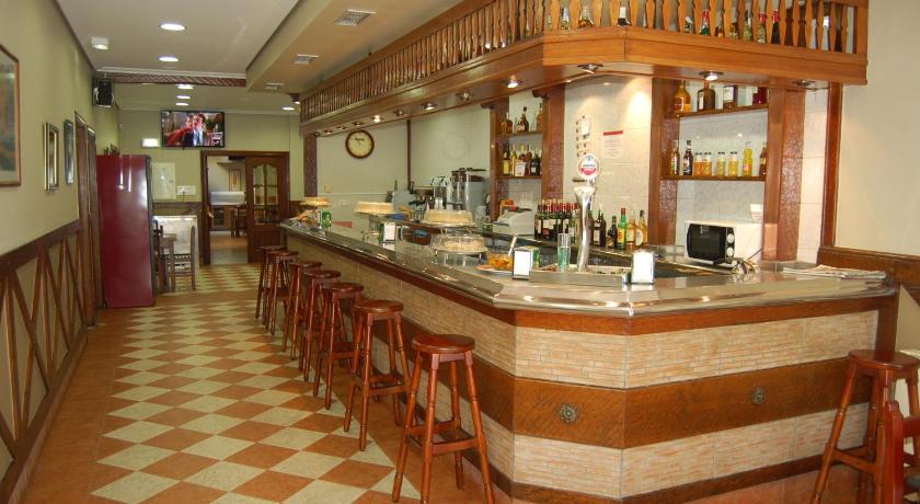 Bar Pension Restaurante Bidasoa photo