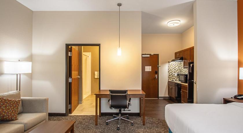 MainStay Suites Extended Stay Hotel Madison East