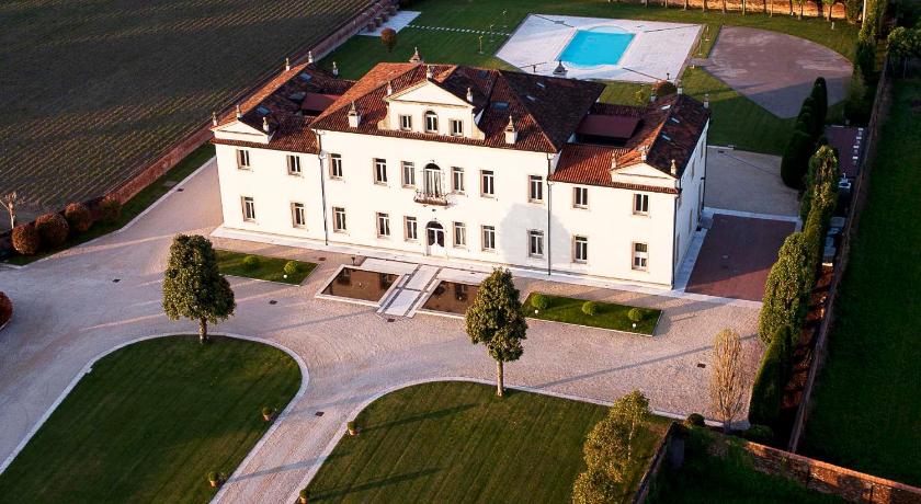 Villa Cornaro Tourist Suites — Hotel in Zimella (Verona)
