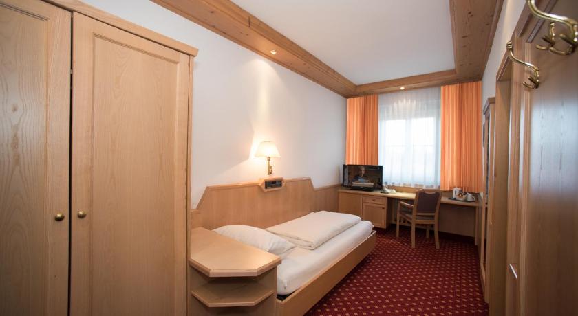 Hotel und Gasthof Soller photo