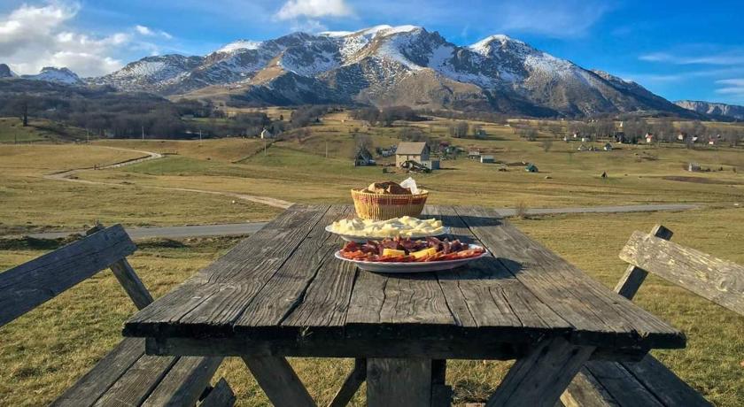 Organic Family Farm — Hotel in Andrijevica