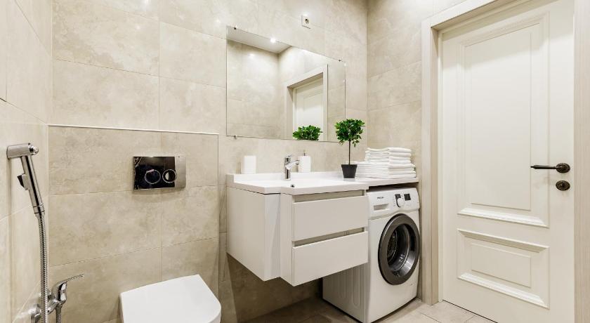 Minin Apartment near Griboedov Canal 200m2 photo