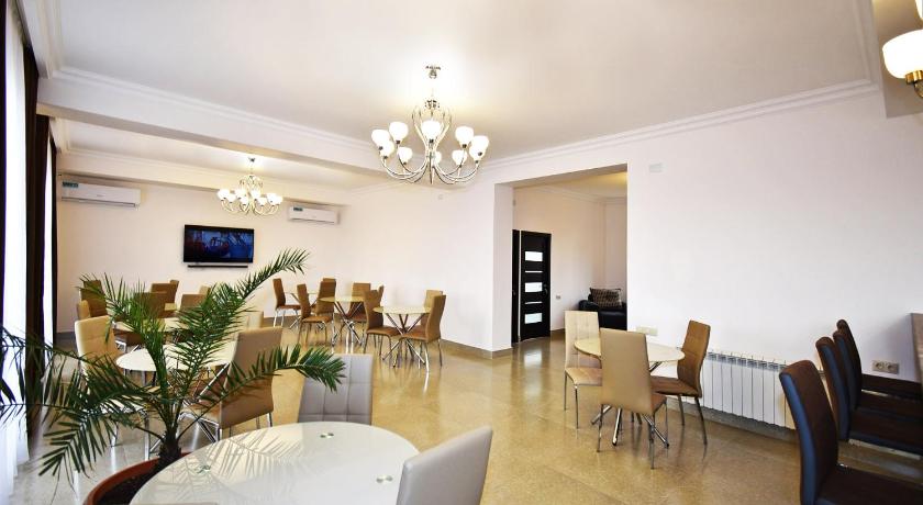 Patriott Hotel photo