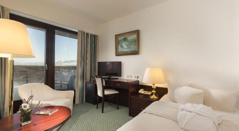 Maritim Seehotel Timmendorfer Strand photo
