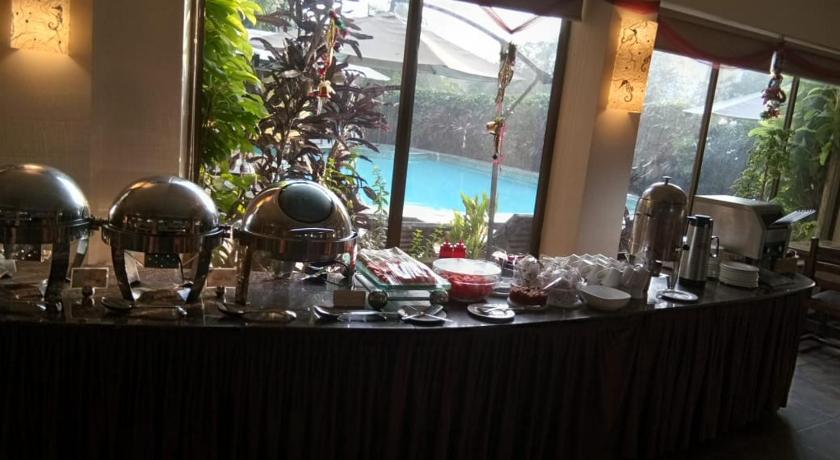 The Sea Horse Resort