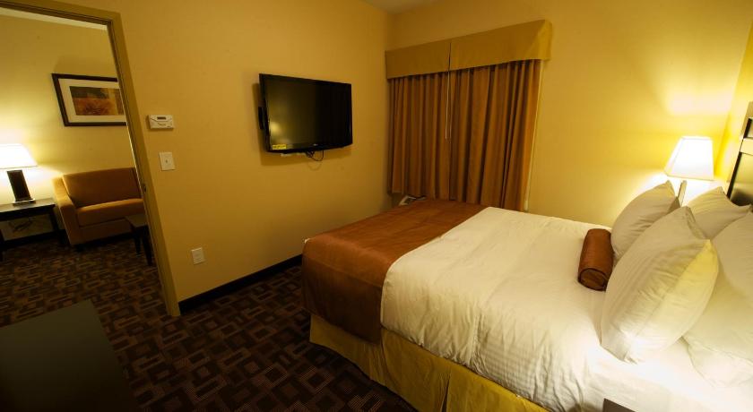 Days Inn & Suites by Wyndham Winnipeg Airport Manitoba