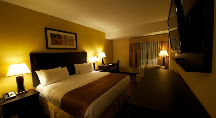 Days Inn & Suites by Wyndham Winnipeg Airport Manitoba