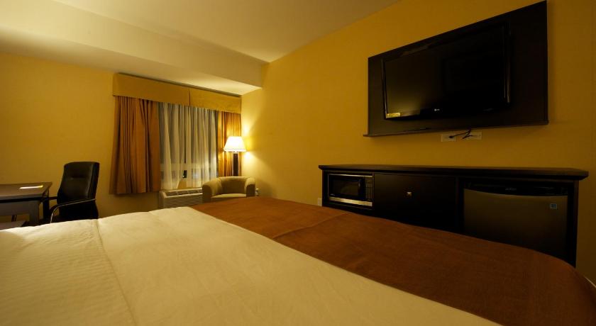 Days Inn & Suites by Wyndham Winnipeg Airport Manitoba