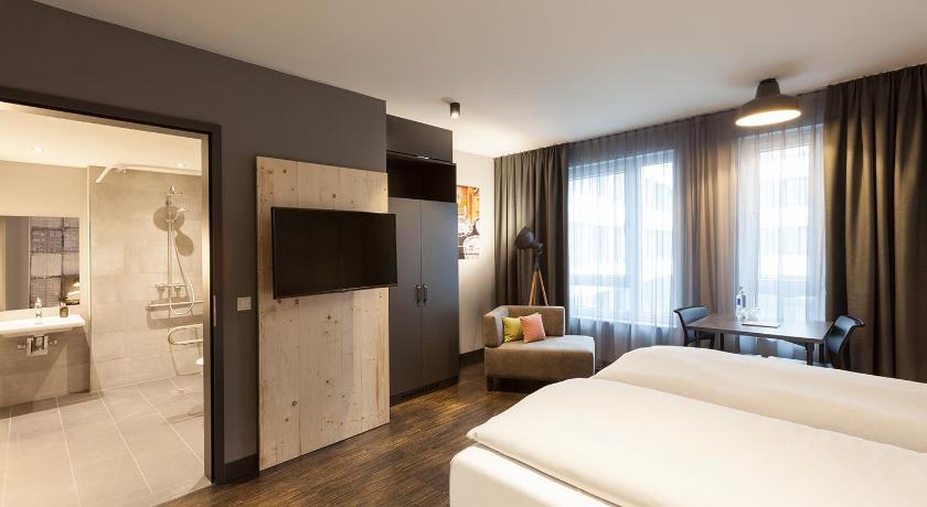Zdjęcie: Lounge Accessible Room 0