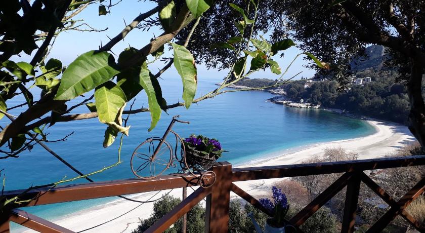 Thalatta Beyond Guesthouse Agios Ioannis photo