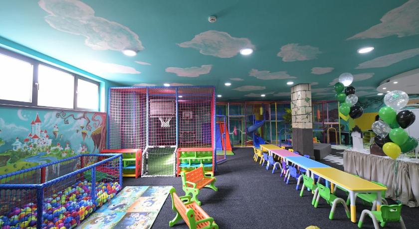Garnet Hotel & Event Centar photo