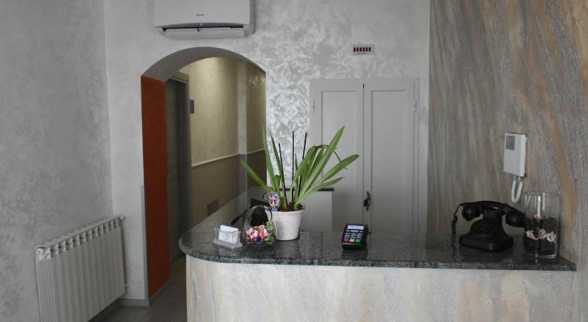 Albano Station Rooms