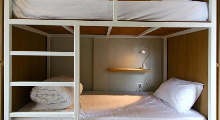 Image of Single Bed in 8-Bed Dormitory Room 3