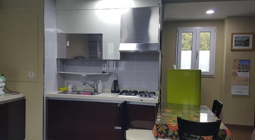 春川 The Castle Chuncheon 3星级 酒店 餐厅