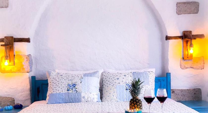 Monat Otel Alaçatı